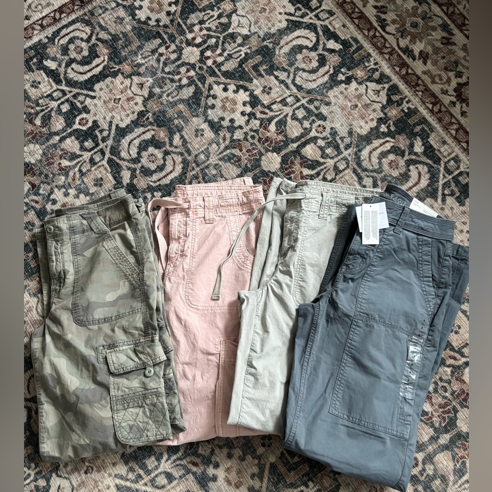 Lot of 4 American Eagle joggers size 4lL